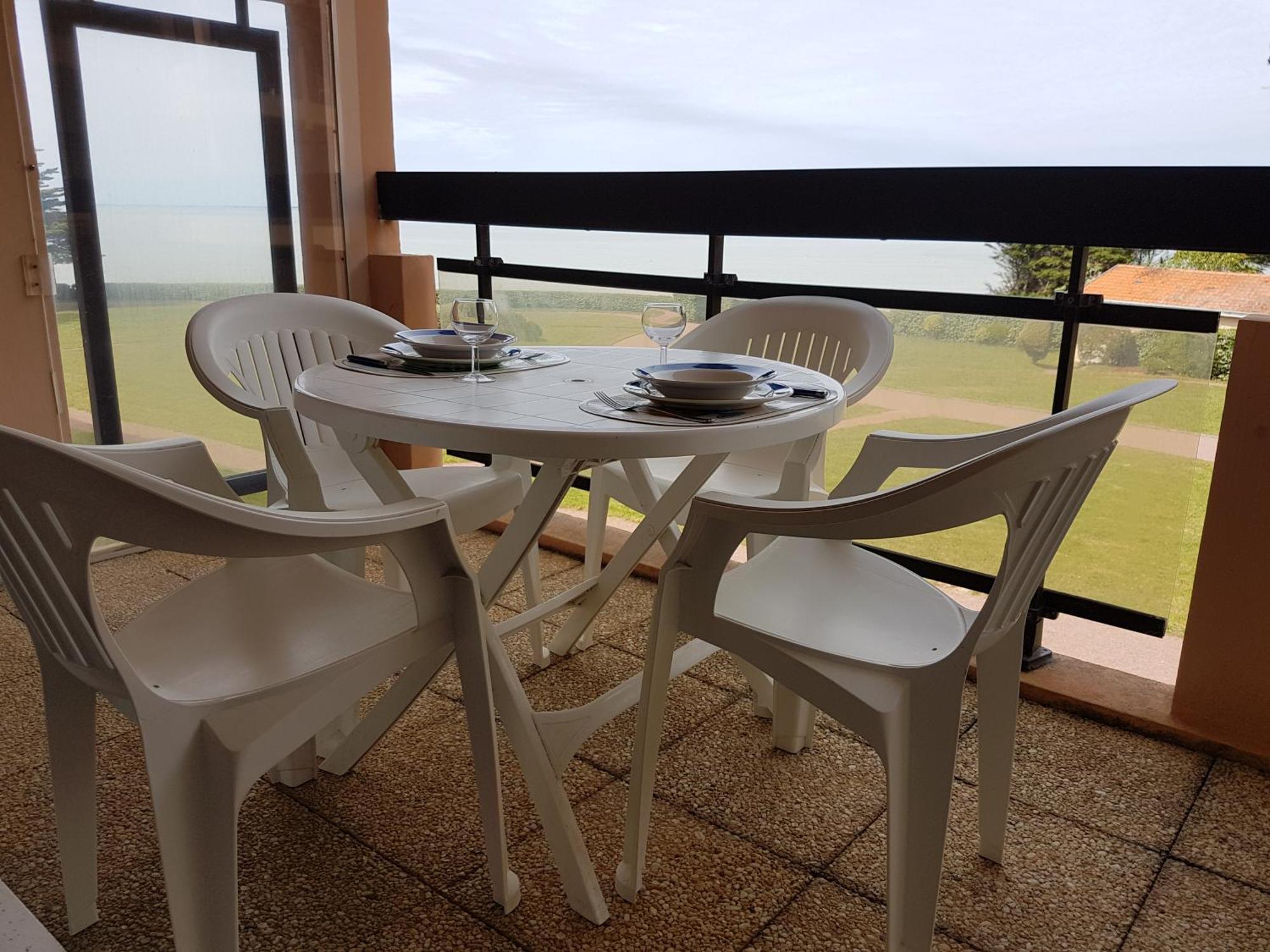Appartement Vue Mer. A 40M De La Plage. بورنيك المظهر الخارجي الصورة